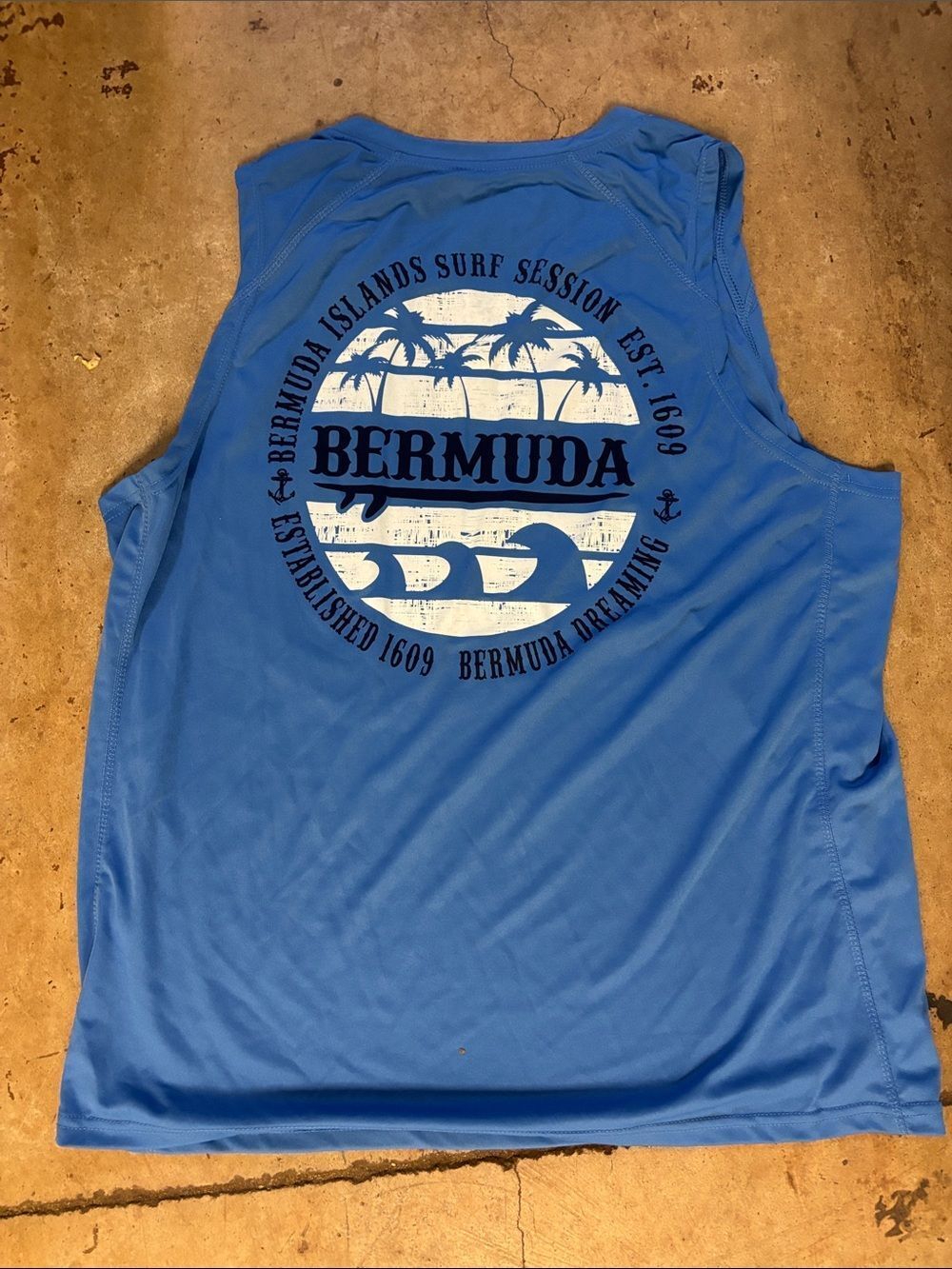 BERMUDA ISLANDS SURF SESSION Tank Rash Guard 40 UPF NWT